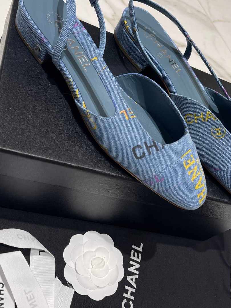Босоножки Chanel голубые
