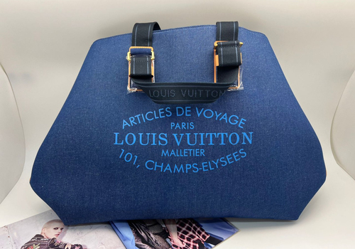Женская синяя сумка Louis Vuitton