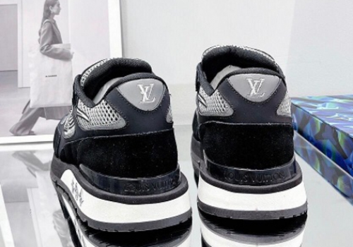 Мужские черные кроссовки Louis Vuitton Run Away