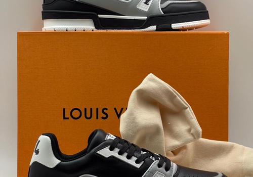 Черные кроссовки Louis Vuitton Trainer