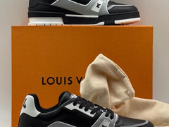 Черные кроссовки Louis Vuitton Trainer