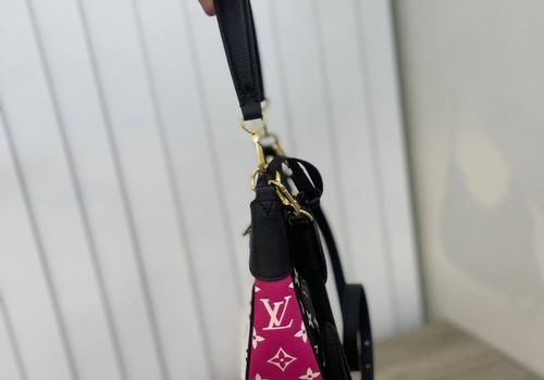 Женская сумка Louis Vuitton Bagatelle белая