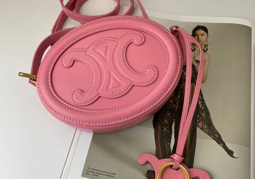 Женская розовая кожаная сумка Celine