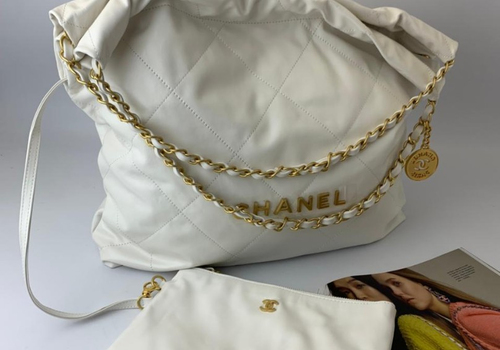 Женская белая сумка Chanel