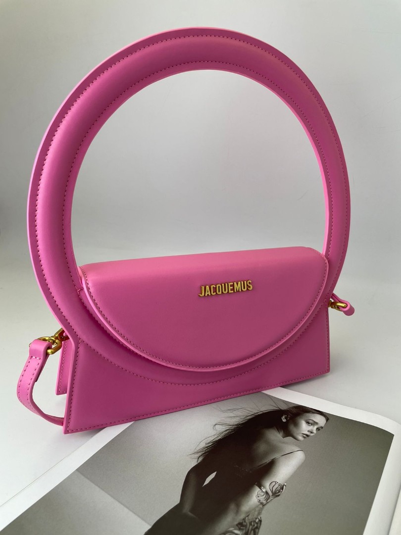Женская кожаная сумка Jacquemus Le sac Rond розовая