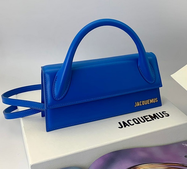 Женская кожаная сумка Jacquemus Le Chiquito long синяя