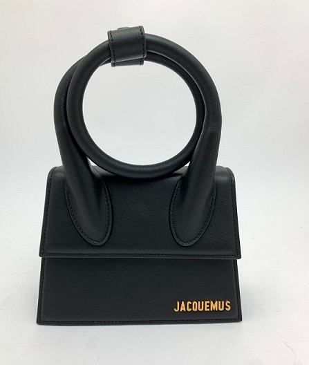 Женская кожаная сумка Jacquemus Le Chiquito Noeud черная