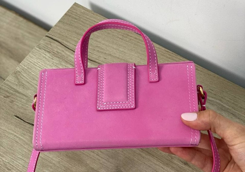 Женская замшевая сумка Jacquemus розовая