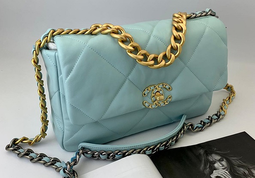 Кожаная сумка Chanel 19 голубая 30 cm