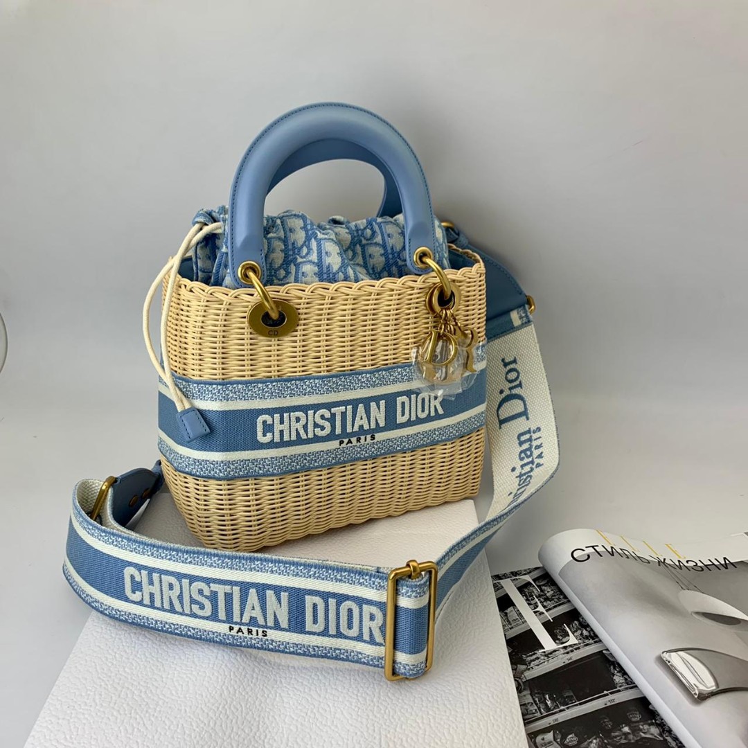 Сумка Christian Dior Lady плетеная голубая