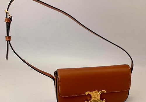 Женская кожаная сумка Celine Triomphe коричневая