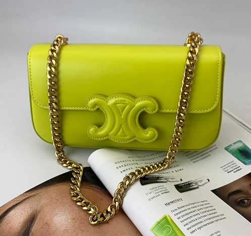 Женская кожаная сумка Celine Triomphe желтая