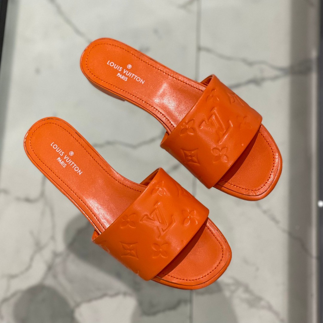 Женские оранжевые шлепки Louis Vuitton