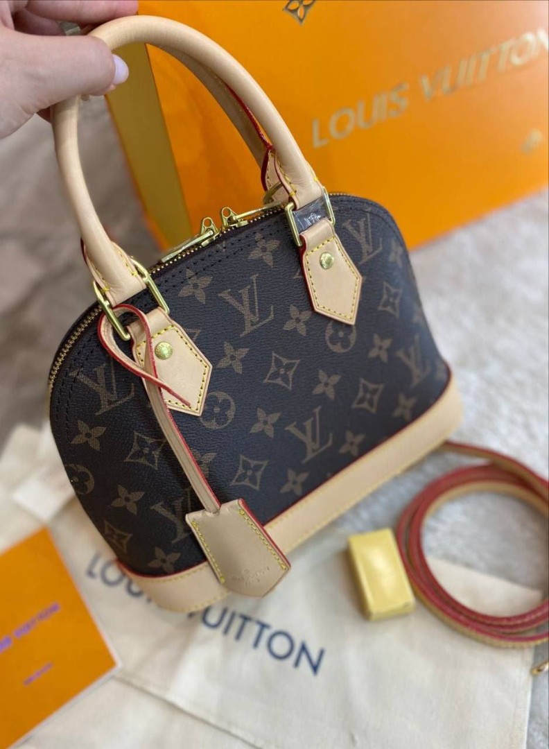 Женская сумка Louis Vuitton Alma