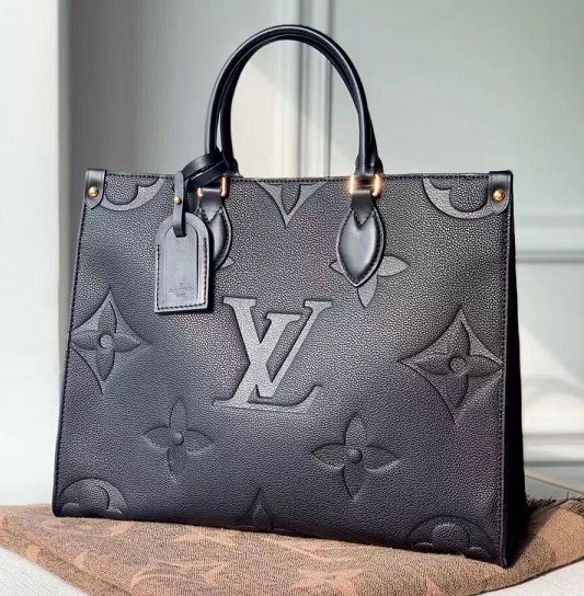 Женская сумка Louis Vuitton Onthego MM черная