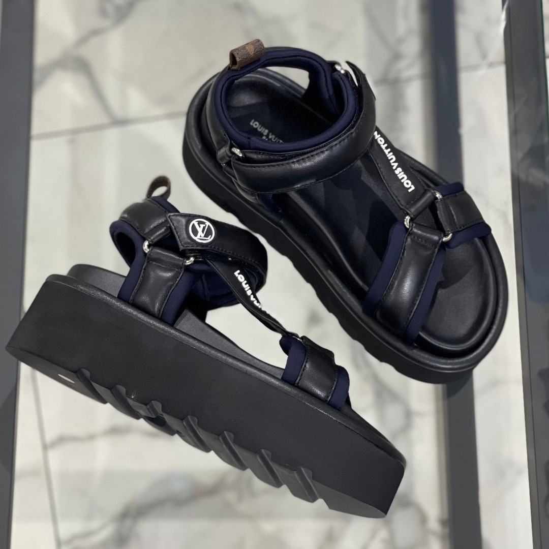 Женские кожаные сандалии Louis Vuitton Pillow черные