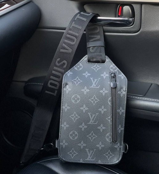 Мужская сумка-слинг Louis Vuitton S-Lock Vertical