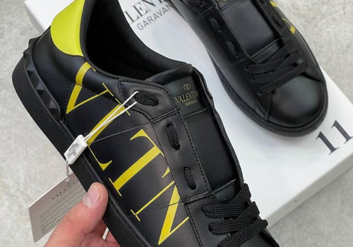 Мужские кроссовки Valentino Garavani черные с желтым