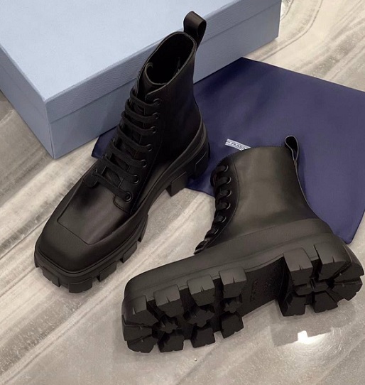 Кожаные черные женские ботинки Prada LM-15299 – Lazurka Mall