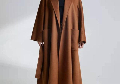 Женское коричневое пальто Max Mara