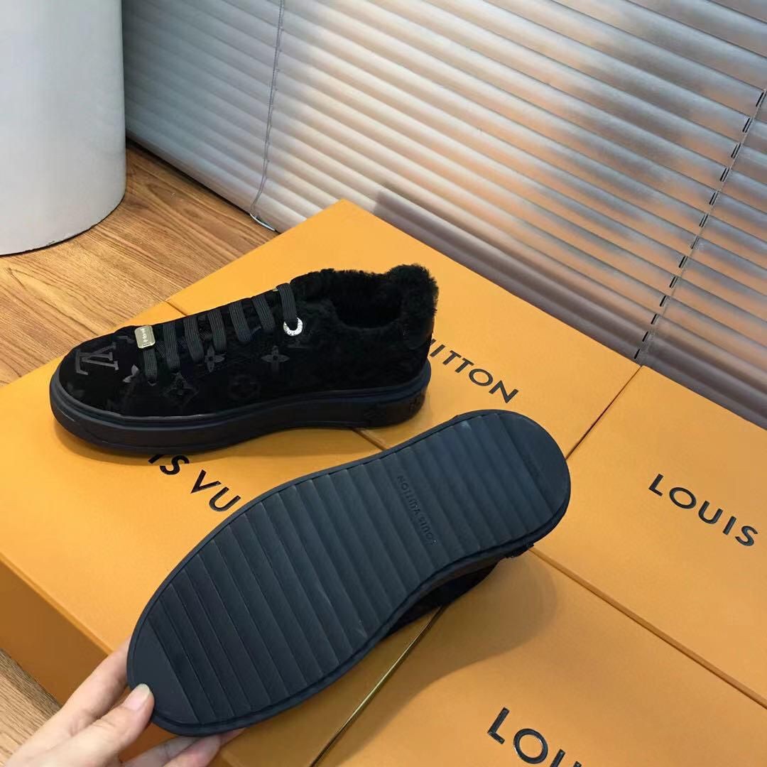 Зимние черные кроссовки Louis Vuitton Time Out