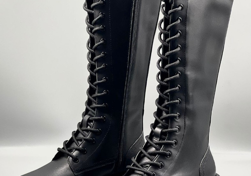 Высокие кожаные черные ботинки Celine