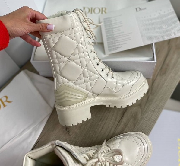 Кожаные женские ботинки Christian Dior