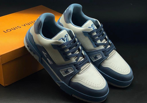 Кожаные кроссовки Louis Vuitton Trainer белые с голубым