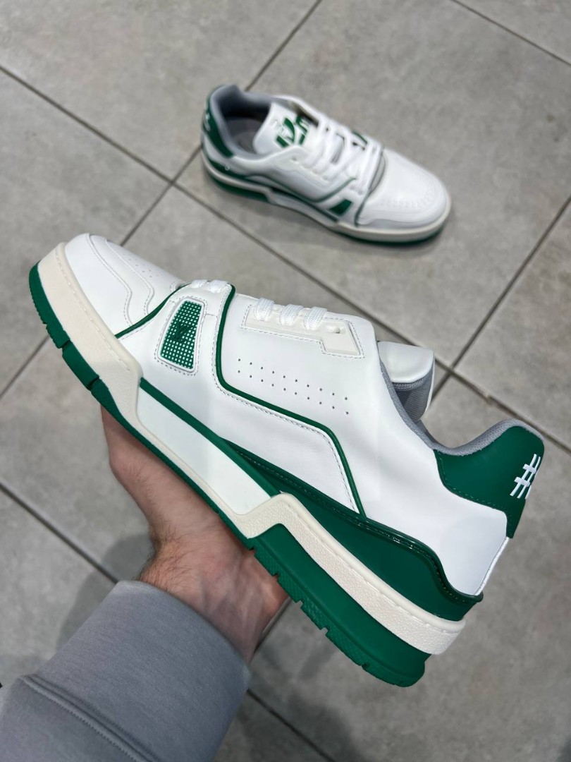 Кожаные кроссовки Louis Vuitton Trainer белые с зеленым