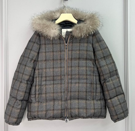 Женская зимняя куртка Brunello Cucinelli серая