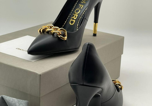 Женские кожаные туфли Tom Ford черные