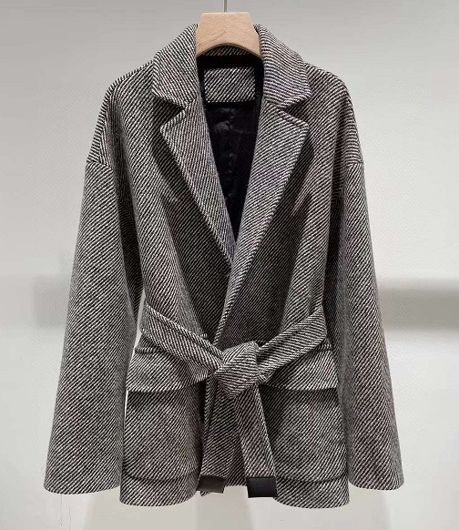Женское короткое пальто Loro Piana