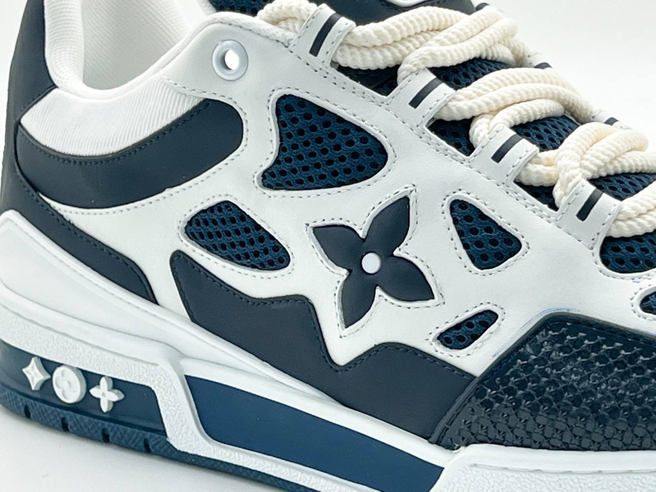 Мужские кроссовки Louis Vuitton Trainer белые с синим