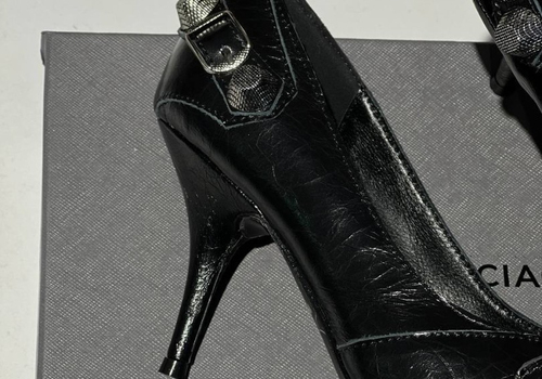 Женские кожаные туфли Gucci Balenciaga черные