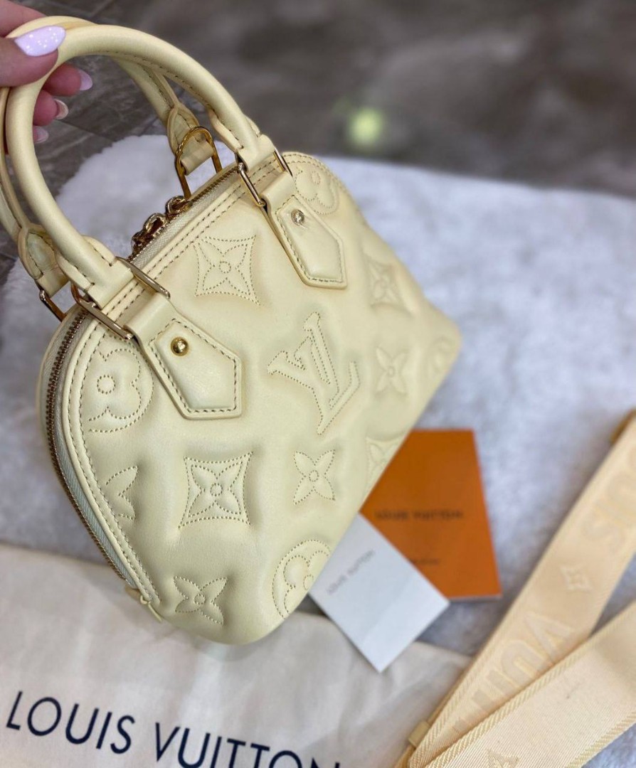 Женская сумка Louis Vuitton Alma BB