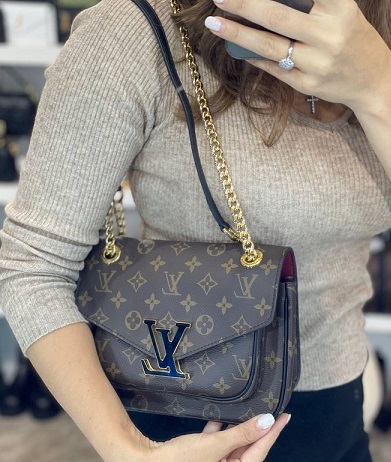 Женская сумка Louis Vuitton Passy коричневая