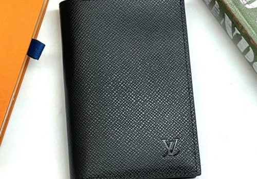 Обложка на паспорт Louis Vuitton черная