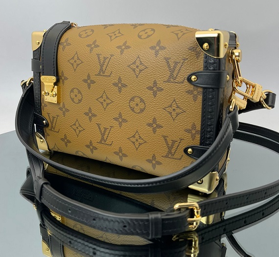 Женская коричневая сумка Louis Vuitton