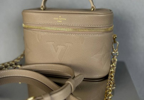 Сумка Louis Vuitton Petite Vanity бежевая