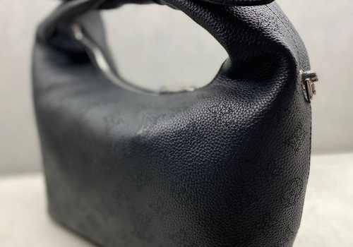 Кожаная сумка Louis Vuitton Knot черная