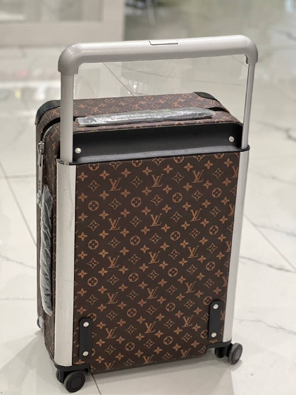 Коричневый чемодан Louis Vuitton Horizon 55 ручная кладь