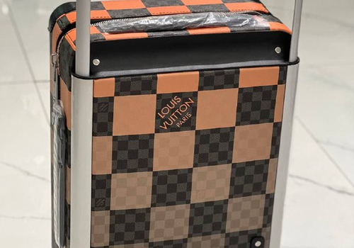 Дорожный чемодан Louis Vuitton Horizon 55 ручная кладь