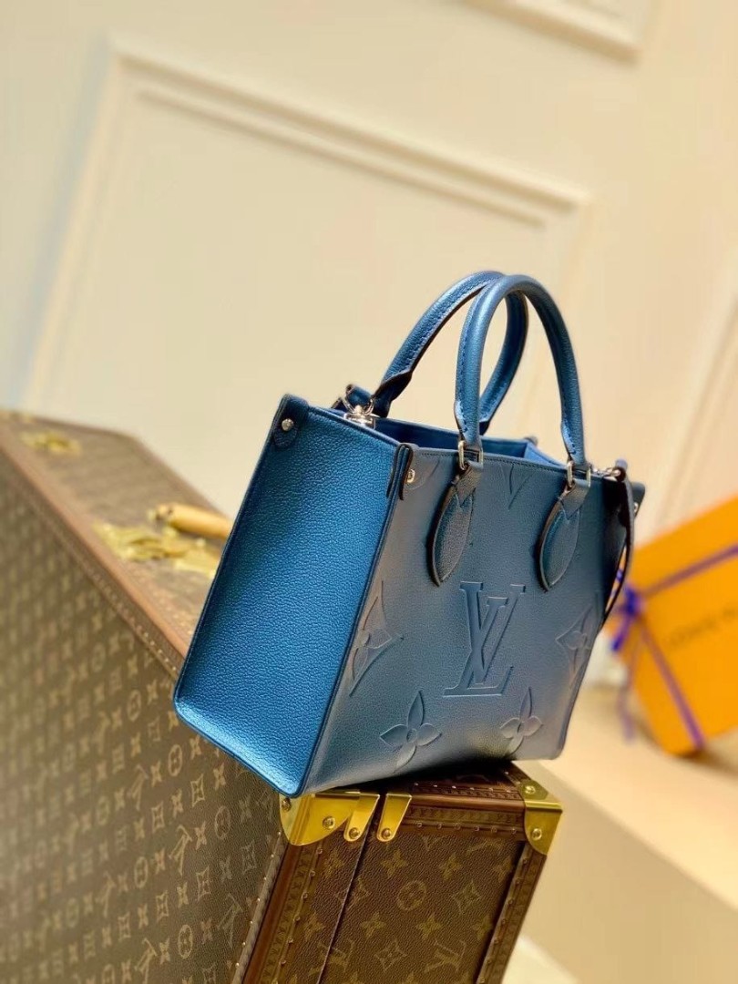 Женская сумка Louis Vuitton Onthego PM черная