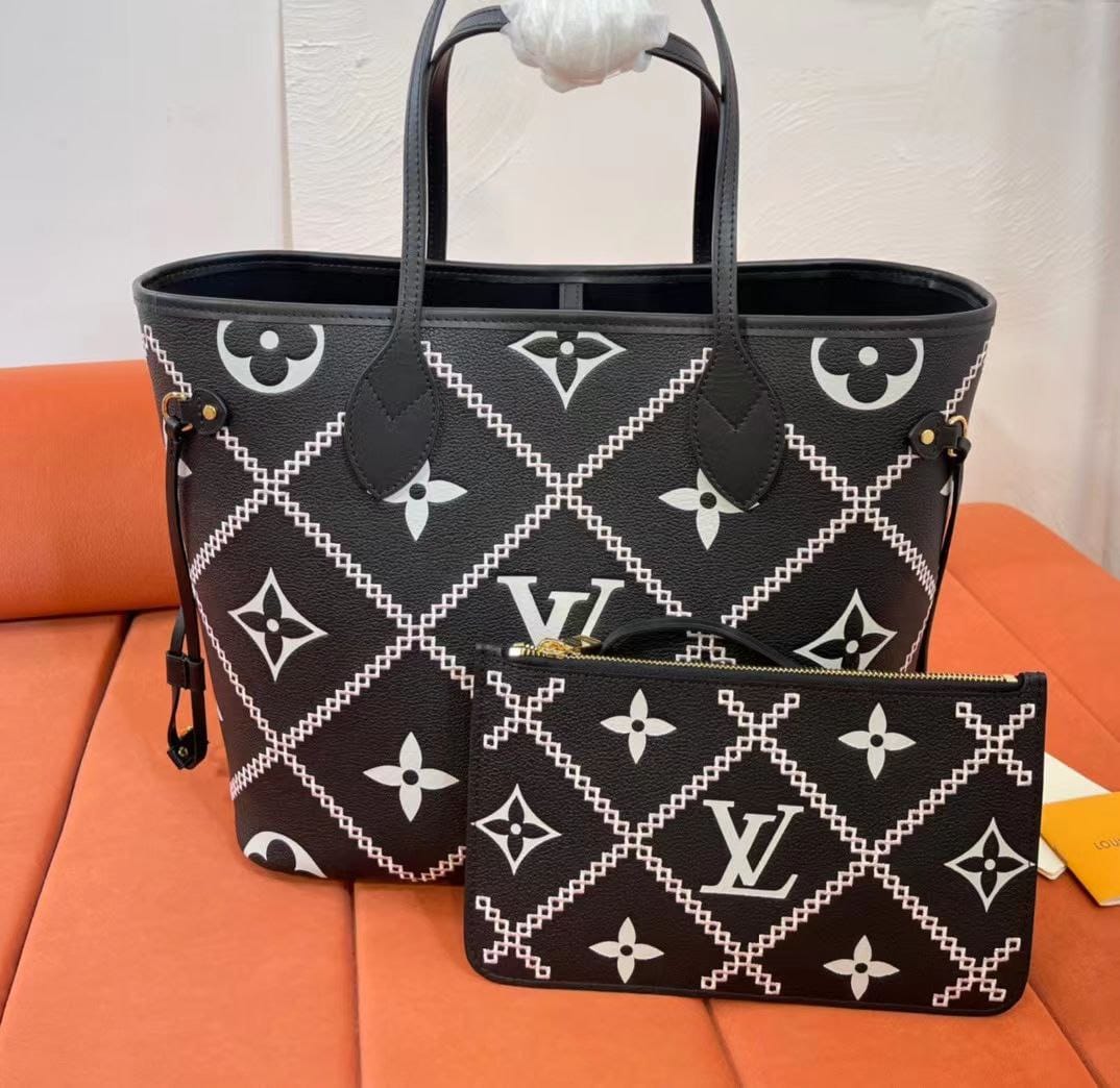 Женская сумка-тоут Louis Vuitton NeverFull MM черная