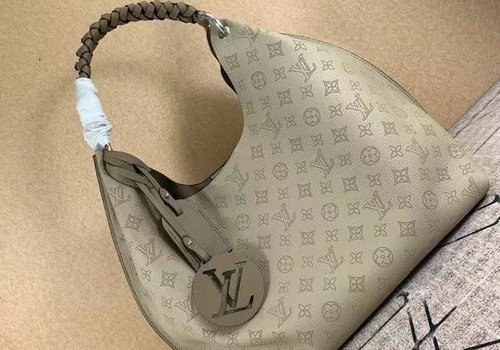 Женская сумка Louis Vuitton Carmel бежевая