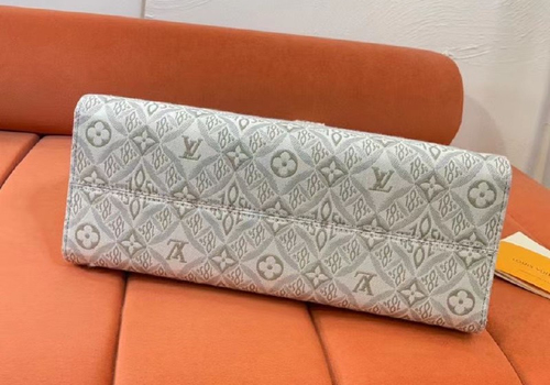Женская сумка Louis Vuitton Onthego MM