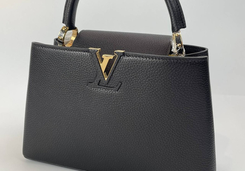 Кожаная сумка Louis Vuitton Capucines PM черная