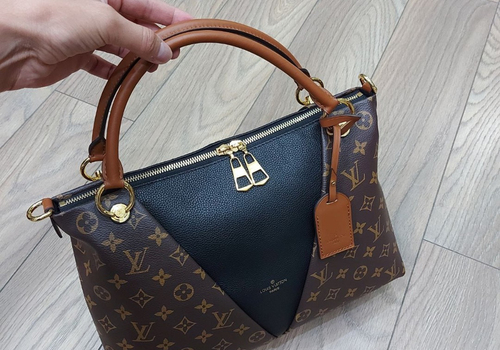 Женская сумка Louis Vuitton V Tote коричневая с черным