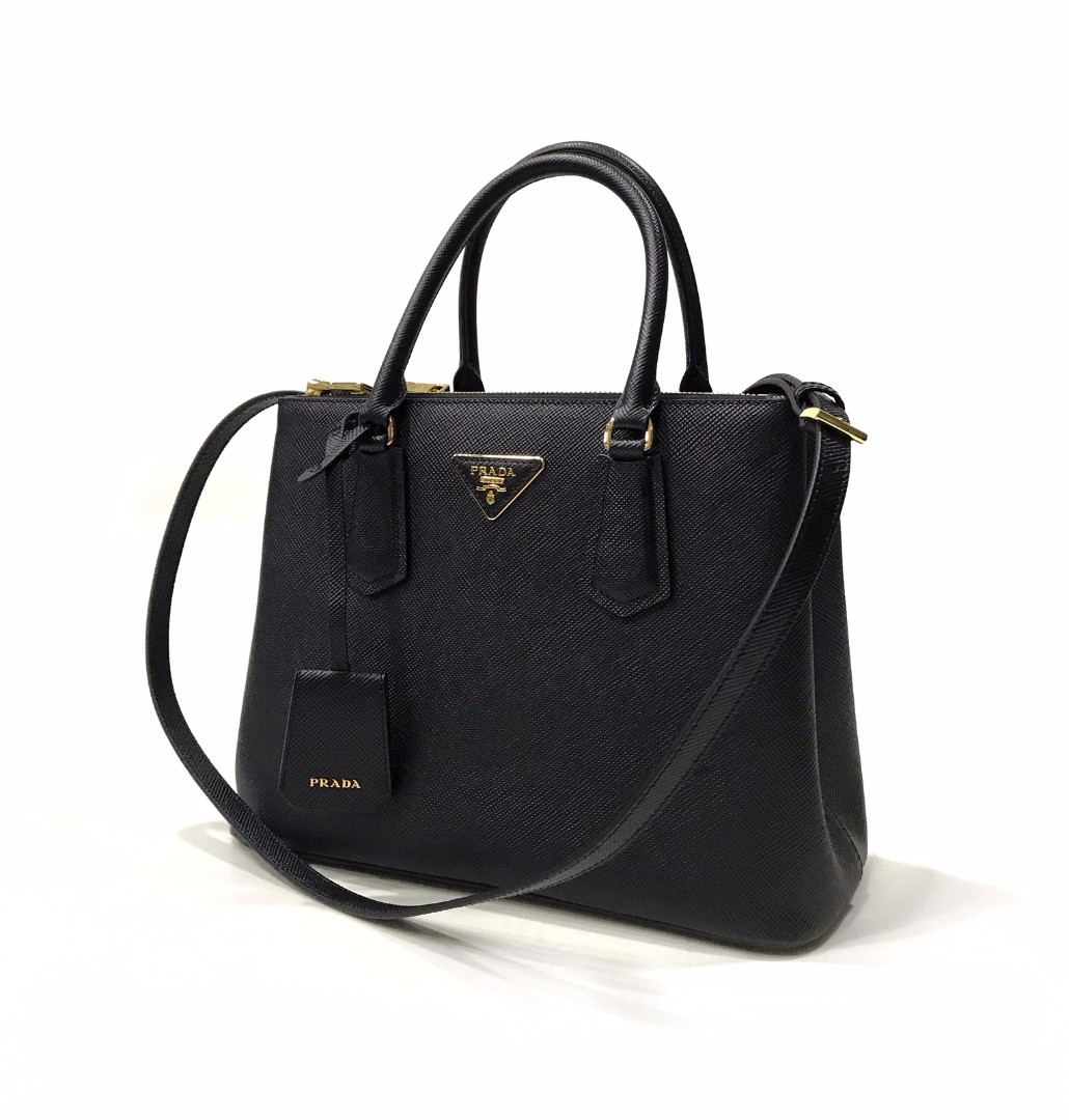Женская кожаная сумка Prada Galleria черная