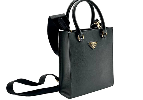 Женская кожаная сумка-тоут Prada Re-Edition черная